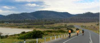 Cyclists explore Tasmania's east coast | Oscar Bedford