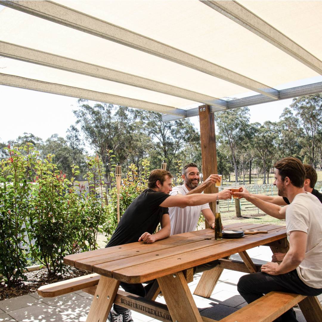 Enjoy beer tastings at IronBark Hill Brewhouse in Pokolbin, Hunter Valley | Destination NSW