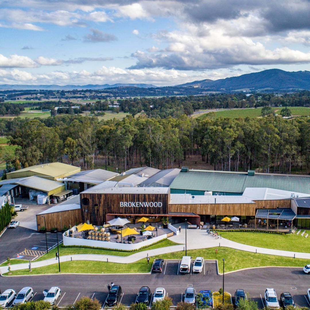 Overlooking the Brokenwood Wines estate in Pokolbin | Destination NSW