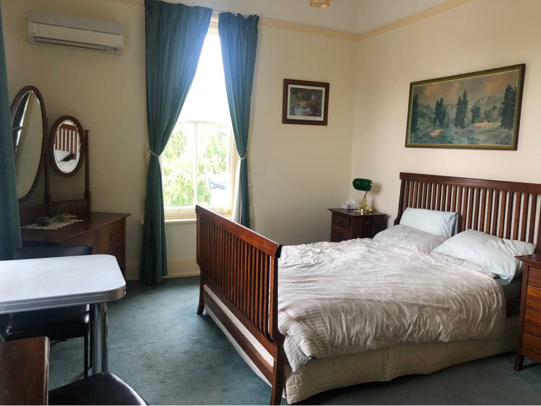 Guest room at the Bombala accommodation |  <i>Kate Baker</i>