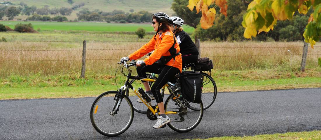 Cycling near Mudgee |  <i>Mudgee Region Tourism</i>