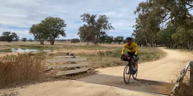 Crossing a small bridge on the route between Mendooran and Dunedoo