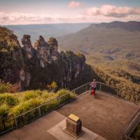 Enjoy a short cycle cycle around numerous lookouts and vantage points of the Blue Mountains | Tim Charody