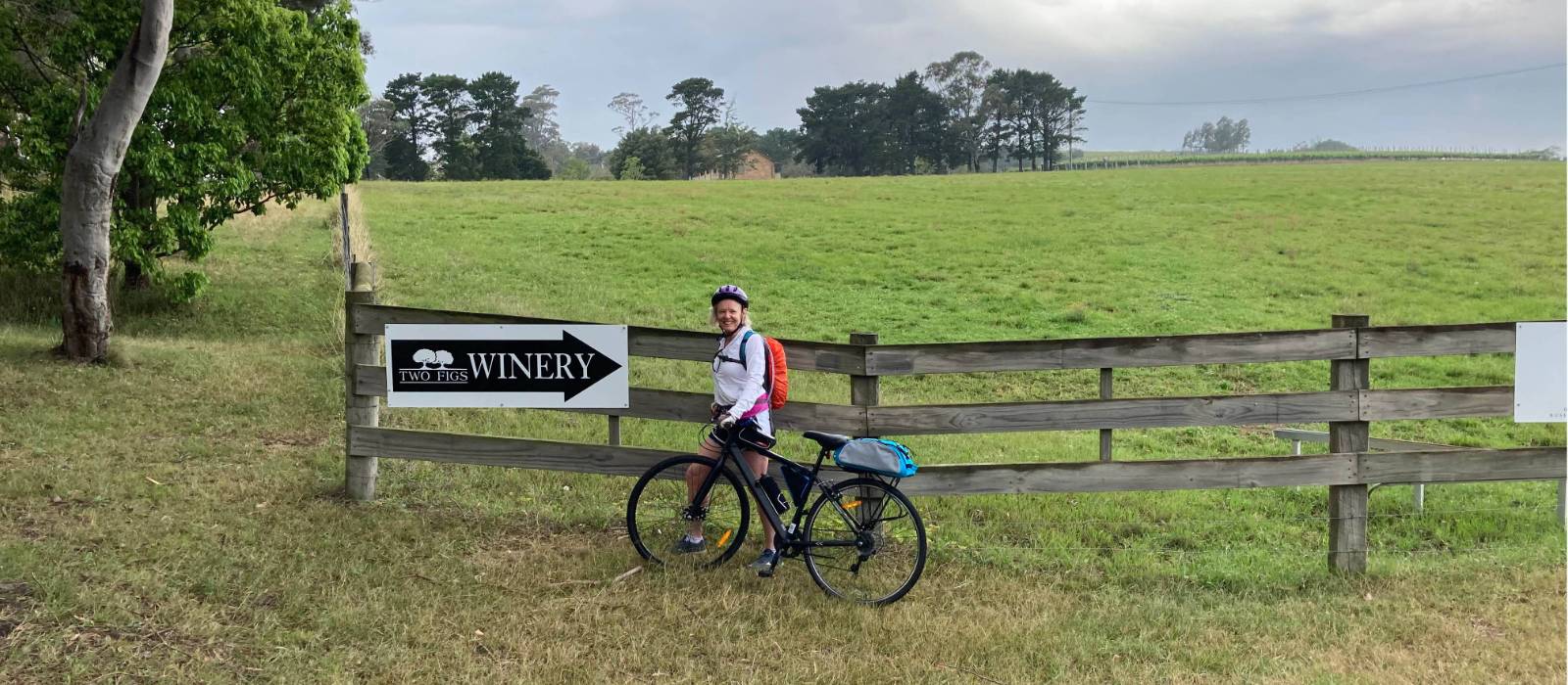 Cyclist stopping for winetasting at the Two Figs Winery near Nowra | Kate Baker