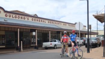 Cyclists in Gulgong | Ross Baker