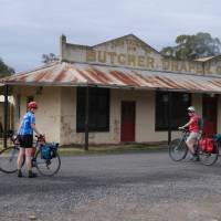 Cyclists in Lue half way between Mudgee and Rylstone | Ross Baker