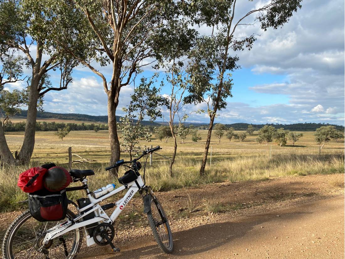 E-bike on the CWC between Dubbo and Wellington |  <i>Michele Eckersley</i>