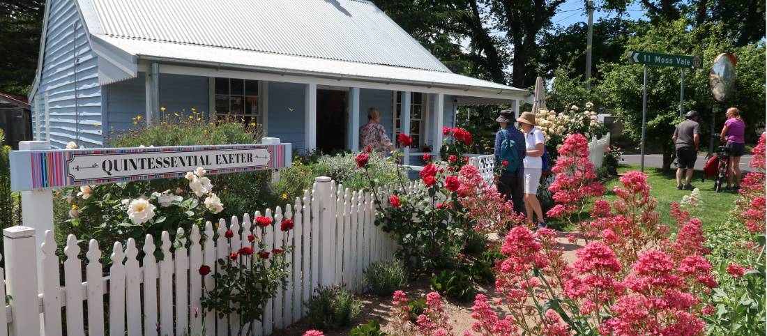 Exeter Cottage with Flowers in springtime |  <i>Kate Baker</i>