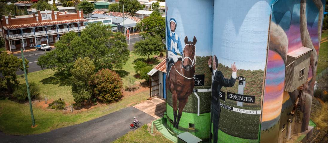 Winx silo art |  <i>Tim Charody</i>