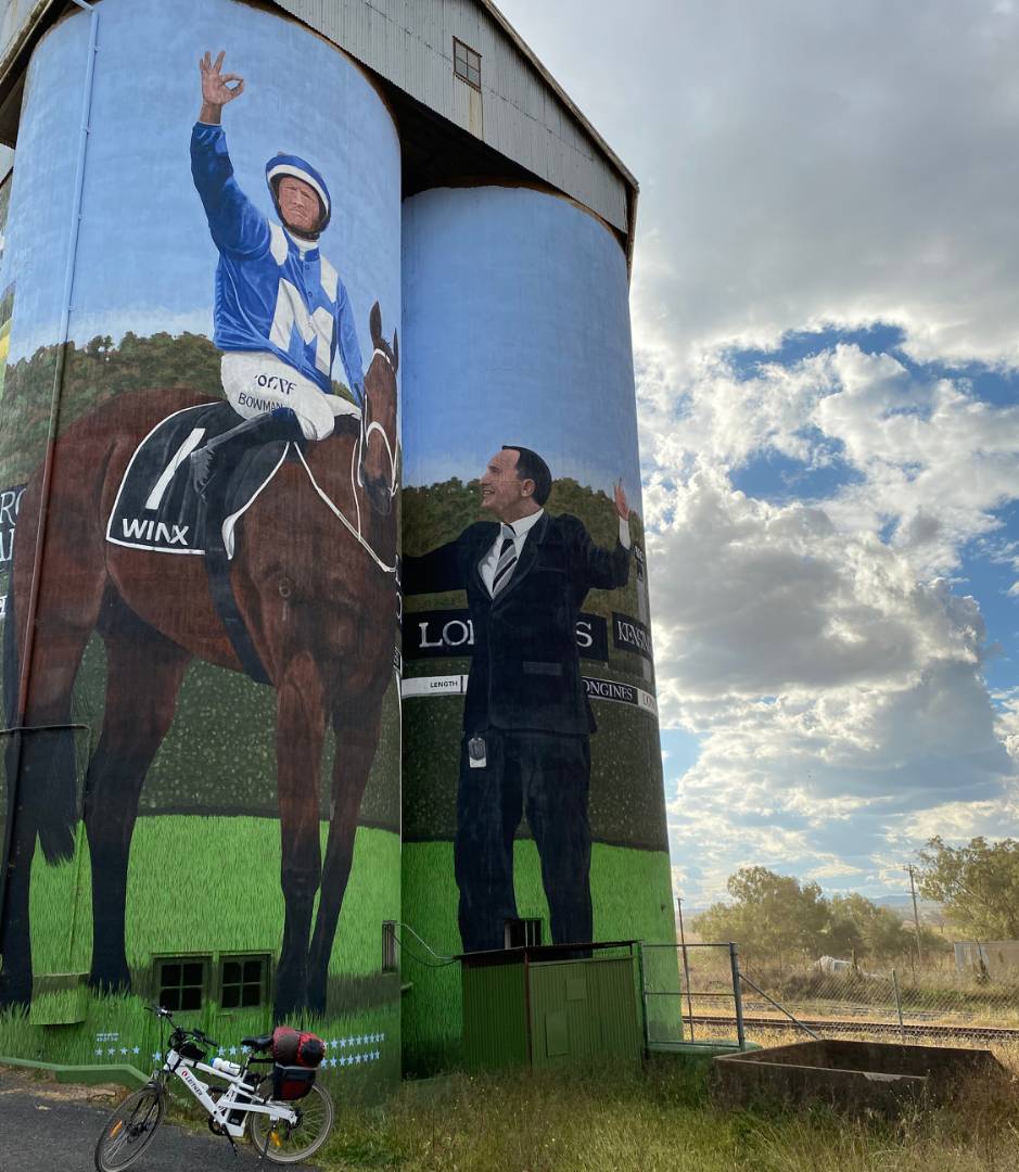 Wonderful Silo art on the CWC |  <i>Michele Eckersley</i>