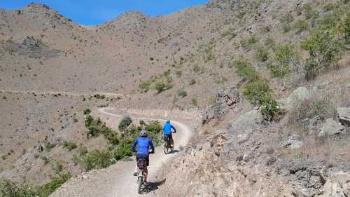 Cycling the Benmore Traverse from Sailors Cutting to Benmore Dam | Rebecca Thomas