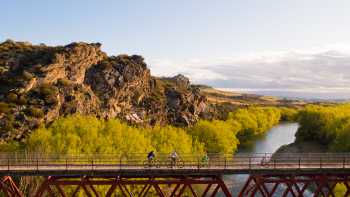 The 110m long Manuherikia Bridge No. 1