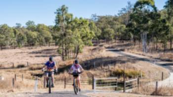 Cycling the rail trail around Murgon in Queensland | Jason Wyeth