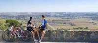 Cyclists relaxing at Mengler Hill Lookout in the Barossa Valley | Jacqui Way