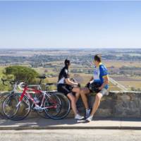 Cyclists relaxing at Mengler Hill Lookout in the Barossa Valley | Jacqui Way