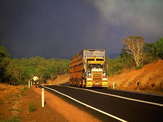 Controlled burning causes the black smoke across the Stuart Highway near Katherine, NT |  <i>Kate Leeming</i>