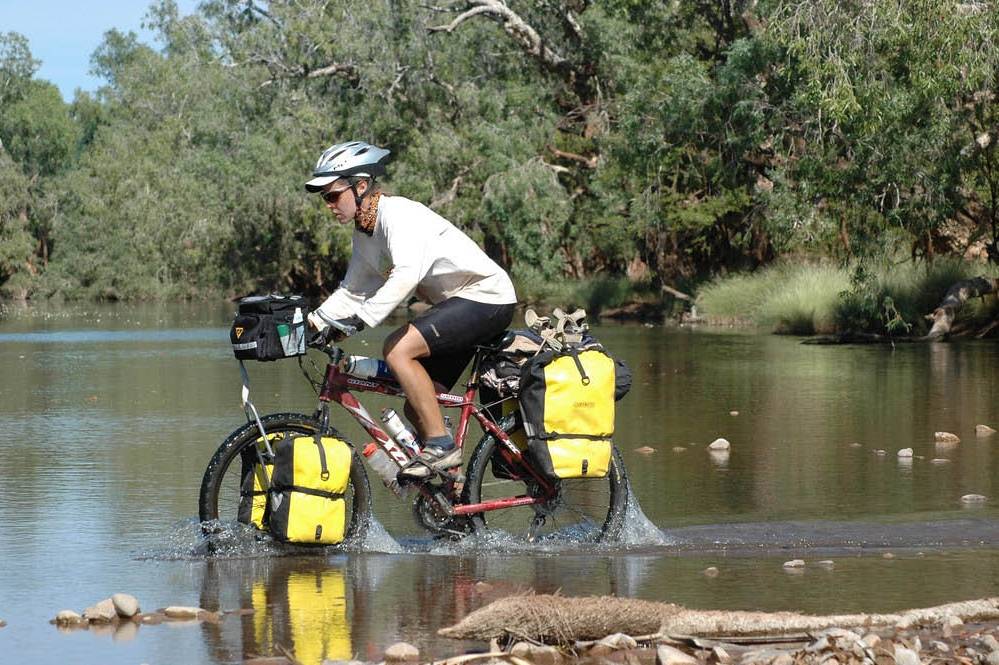 Crossing Victoria River upstream (away from the crocodiles (as we wanted to believe!) |  <i>Kate Leeming</i>