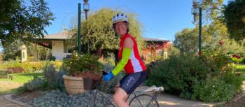 Cyclist artwork on the route between Gulgong and Dunedoo | Michele Eckersley