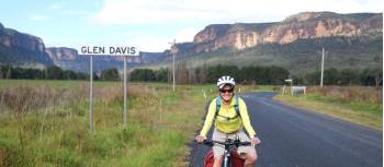 cyclist leaving Glen Davis in the Capertee Valley | Ross Baker